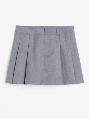 H&M Pleated A-Line Skirt in Gray